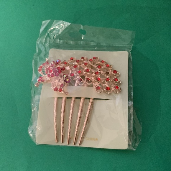 New in package hair comb 3 1/2” - Picture 5 of 5